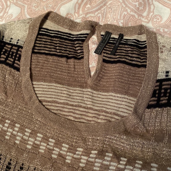 Guess 3/4 sleeve Gold & Black Dress - Picture 3 of 3